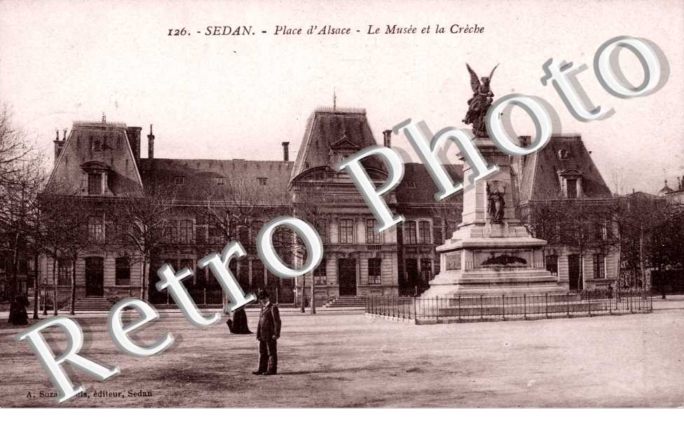 Place d&#039;Alsace Le Musee et la Creche
