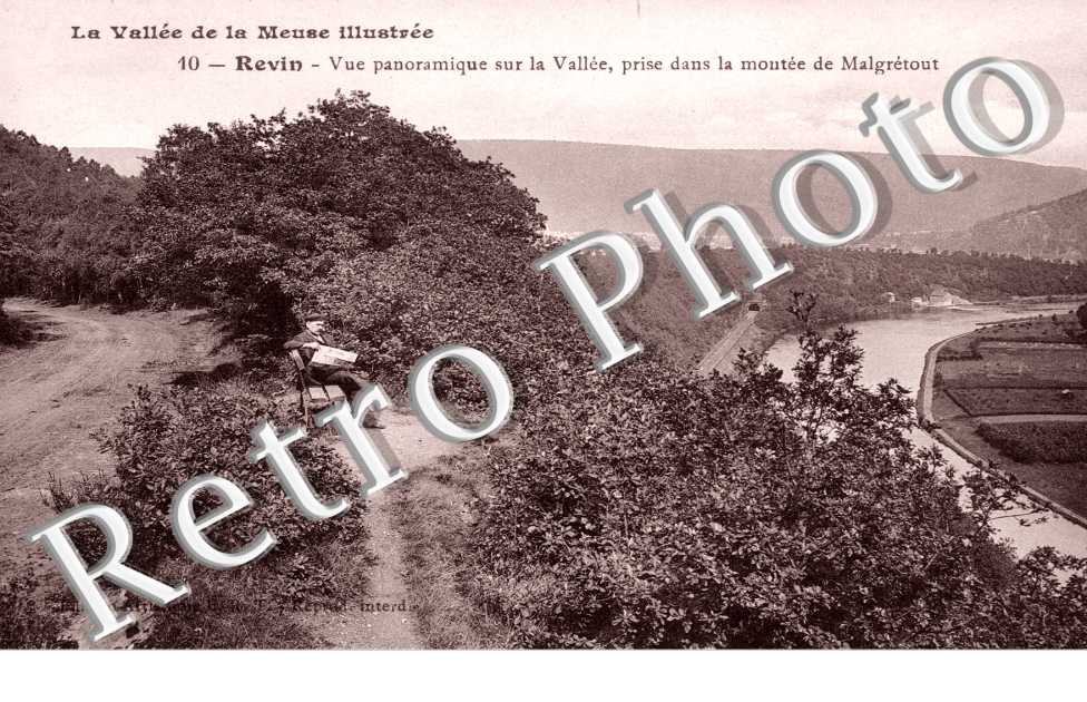 Vue panoramique sur la Vallee