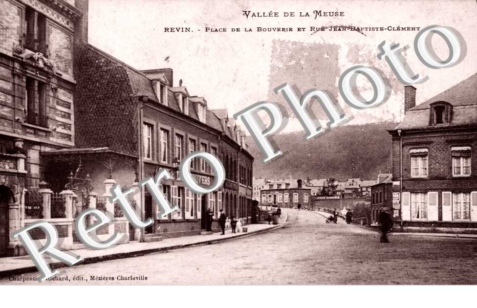 Place de la Bouverie et Rue Jean Baptiste Clement