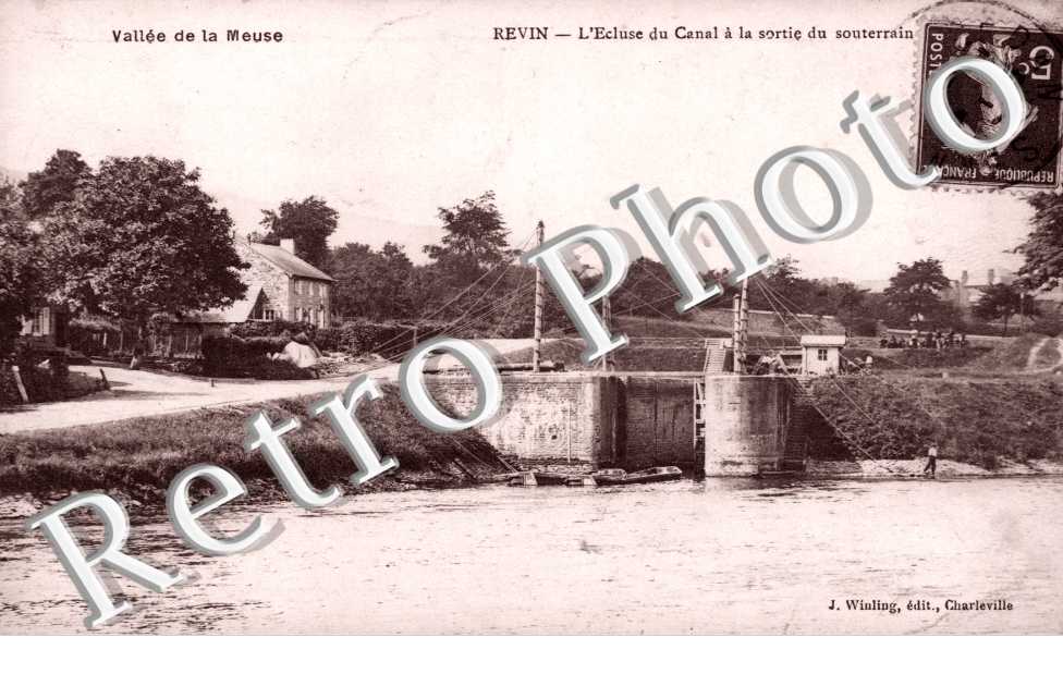 l&#039;ecluse du canal a la sortie du souterrain