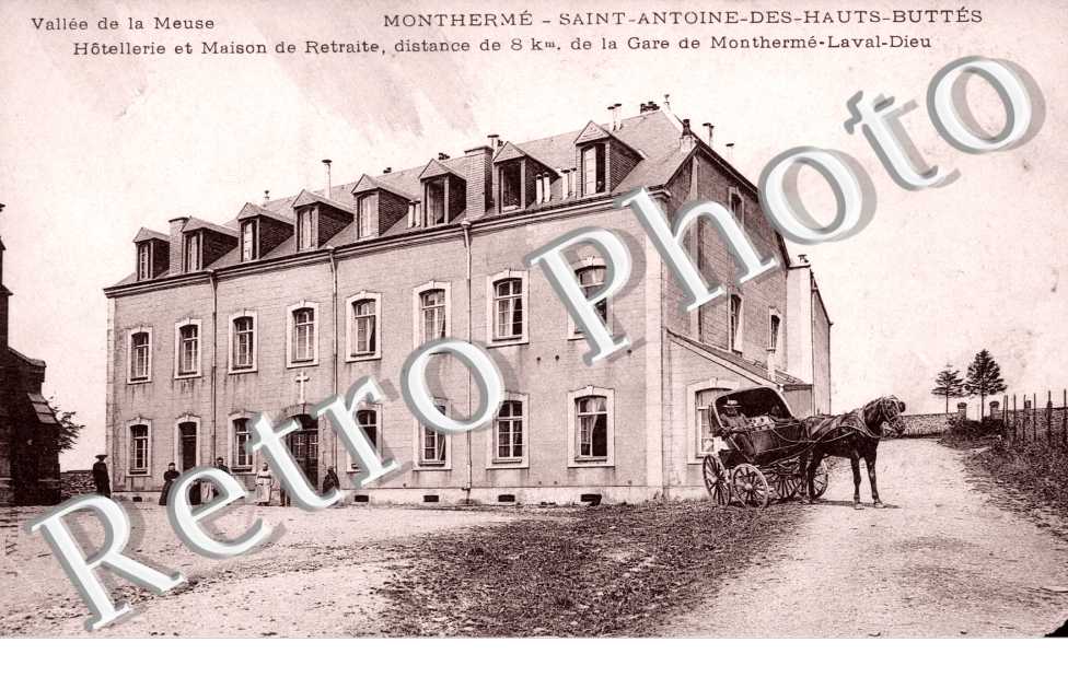 hotellerie et maison de retraite, distante de 8 km de la gare