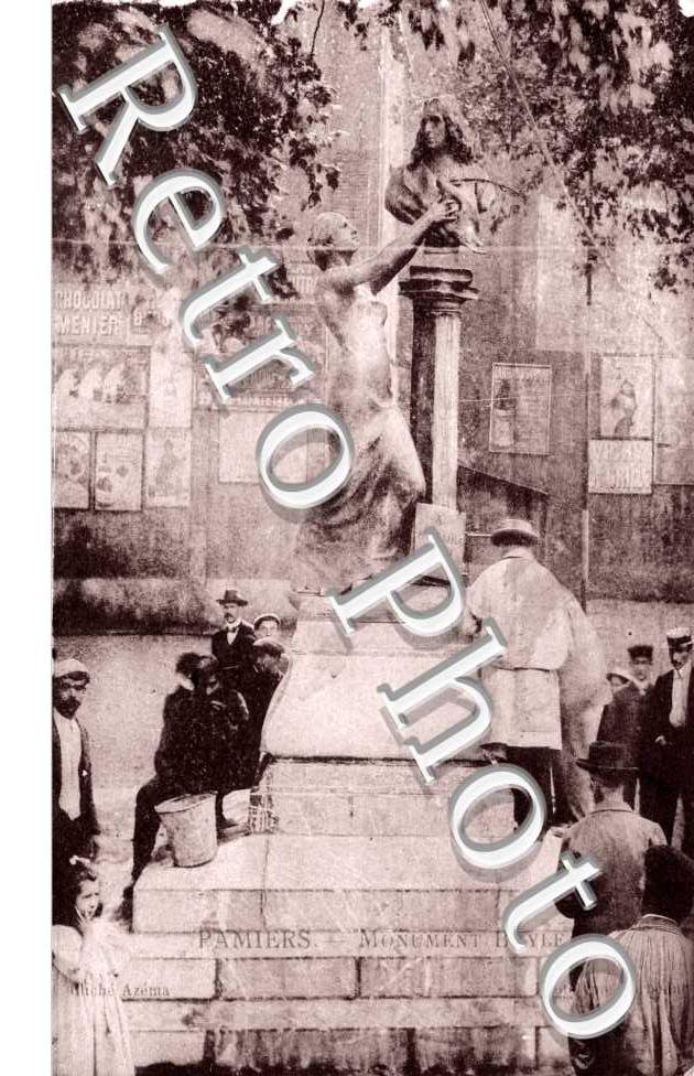 Monument Bayle