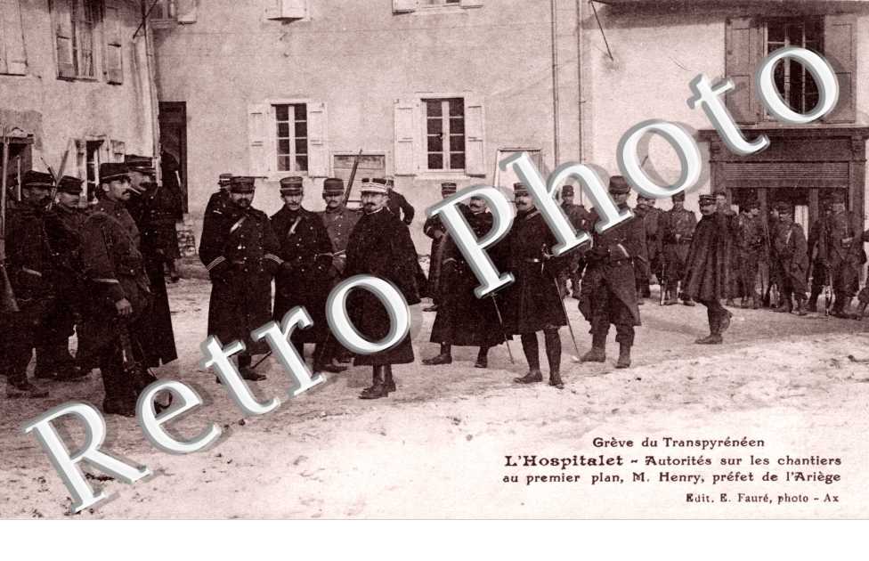 greve du Transpyreneen - Autorites sur le chantier - M. Henry prefet de l&#039;Ariege