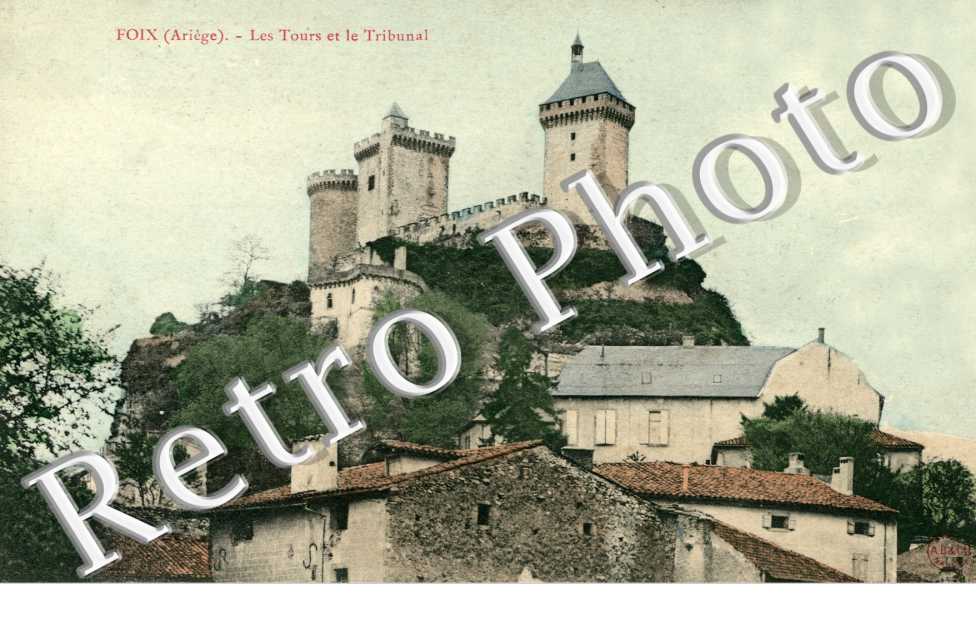 les tours et le tribunal