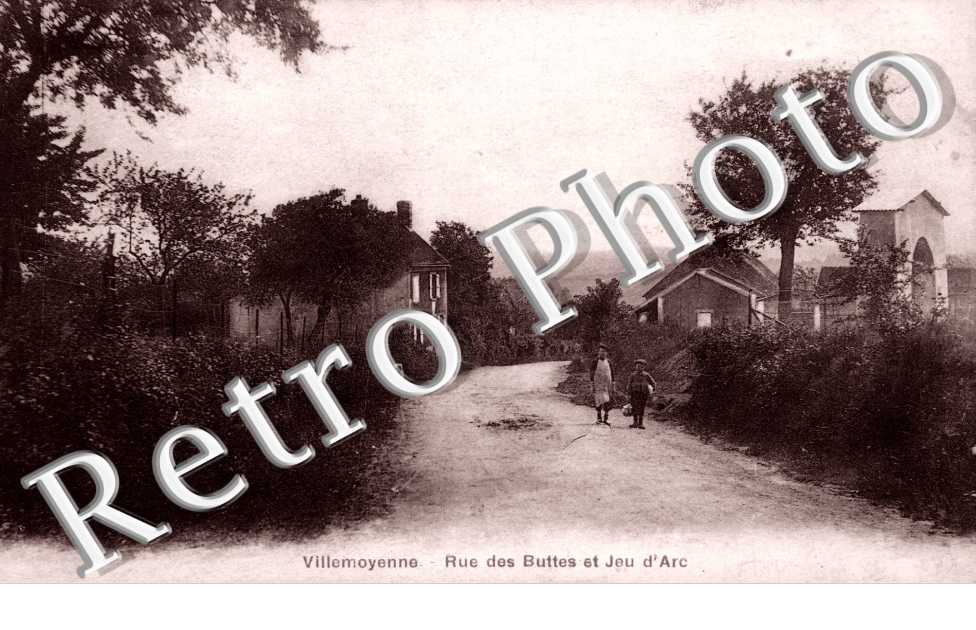 rue des Buttes et jeu d&#039;arc VILLEMOYENNE