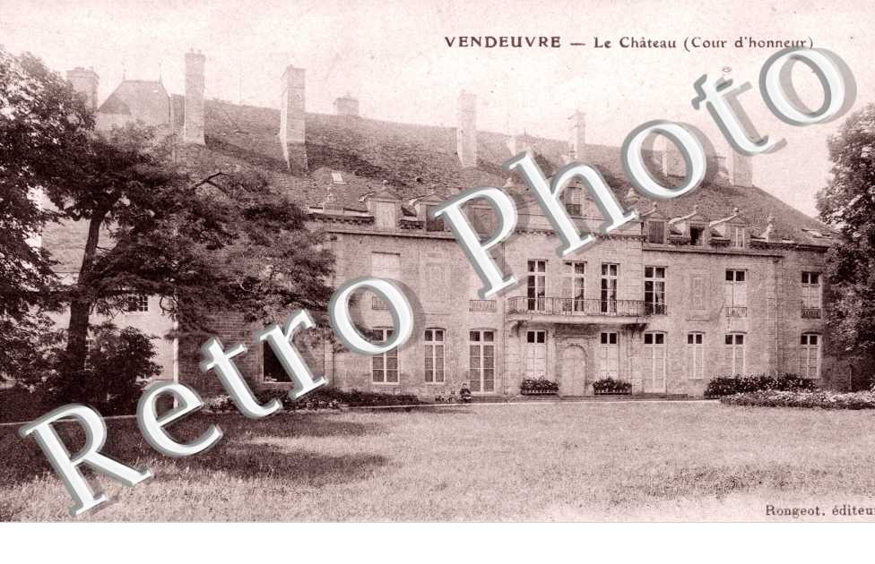le Chateau - Cour d&#039;Honneur
