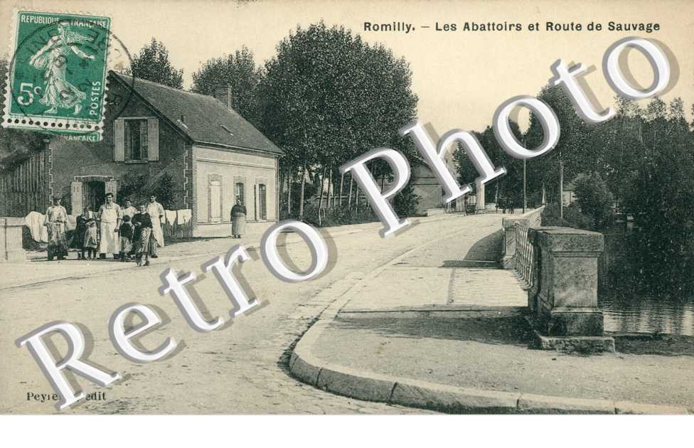 les Abattoirs  et Route de Sauvage