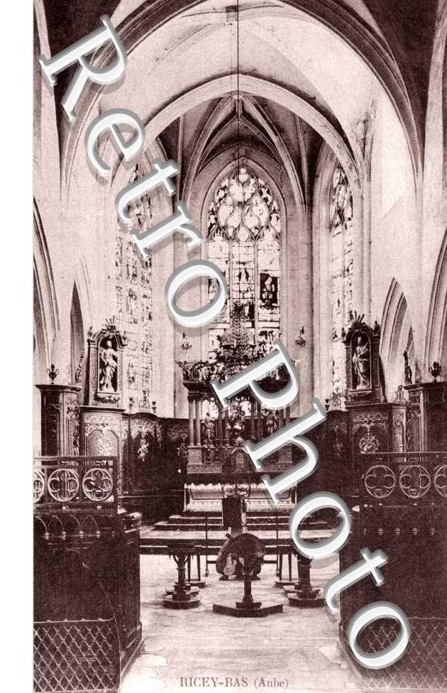 Interieur de l&#039;eglise