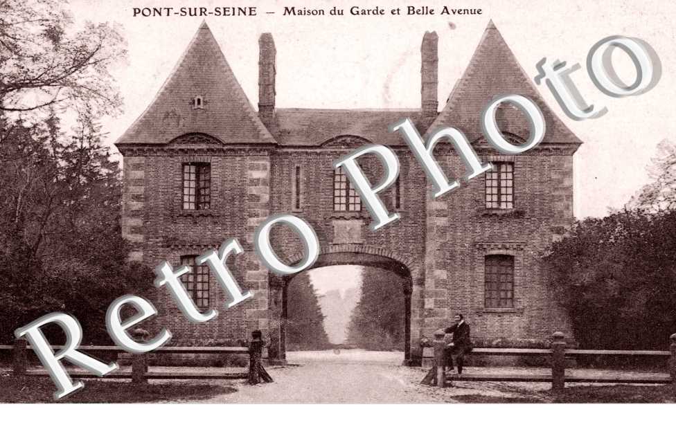 Maison du Garde et belle Avenue