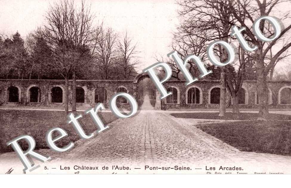 Les Arcades