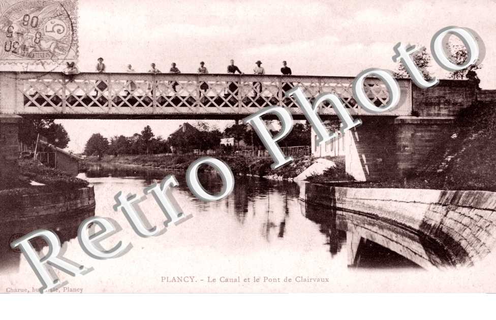 Le Canal et le Pont de Clairvaux