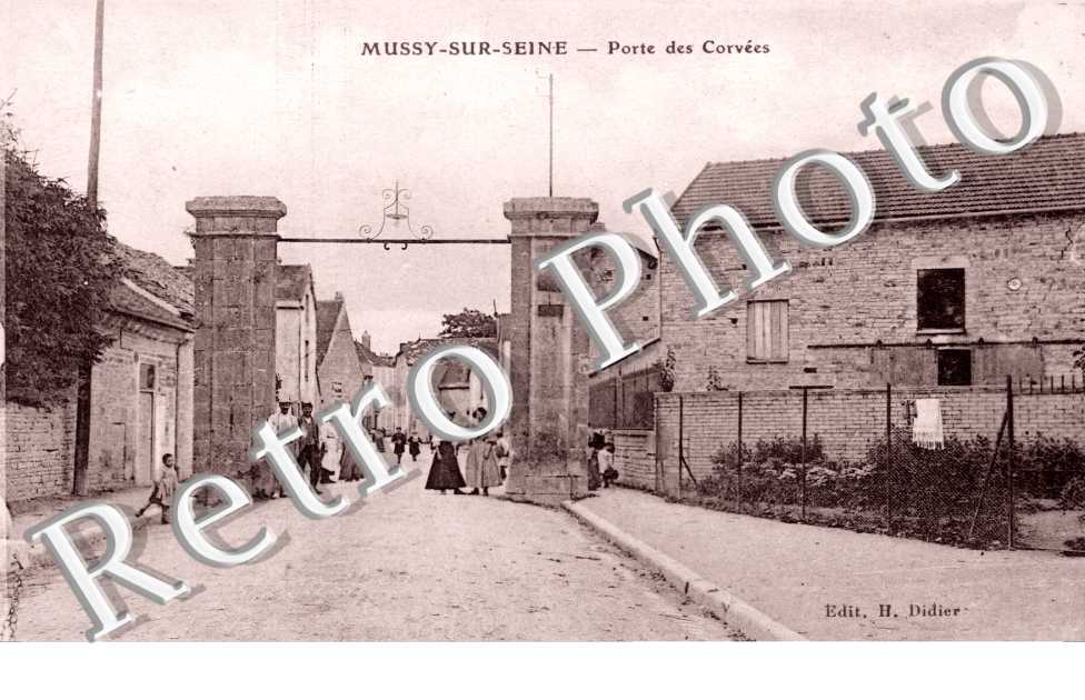 Porte des Corvees