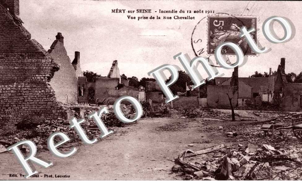 Incendie du 12 aout 1911 - vue prise de la rue Chevallot