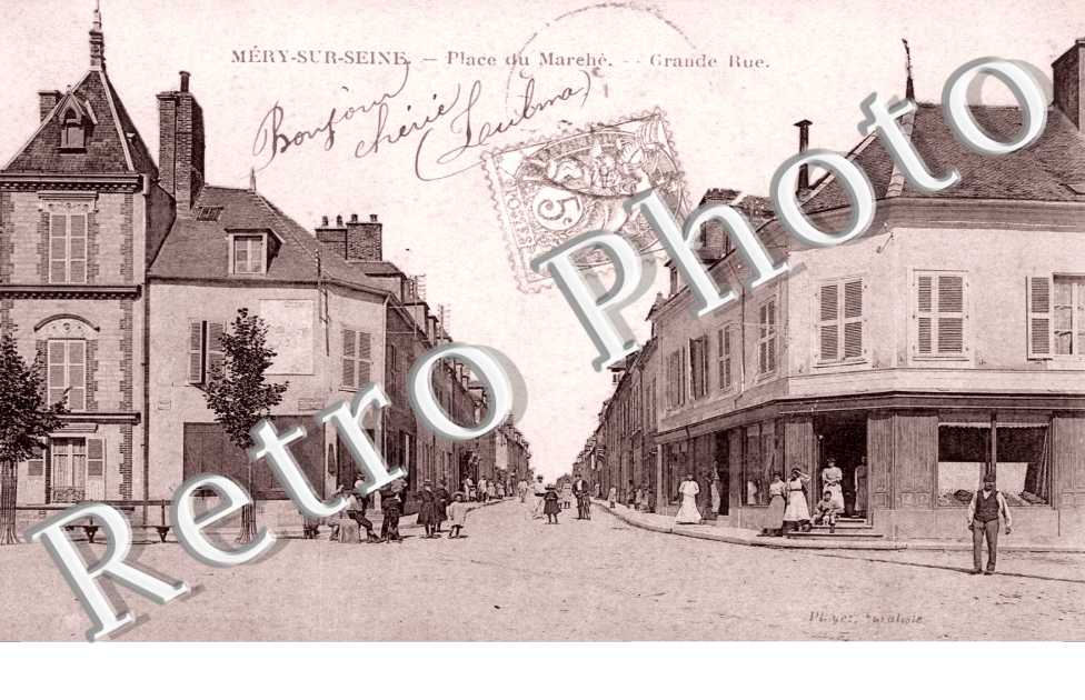 la Place du Marche et la Grande Rue