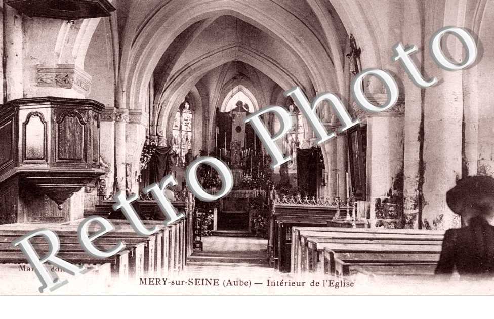 Interieur de l'eglise
