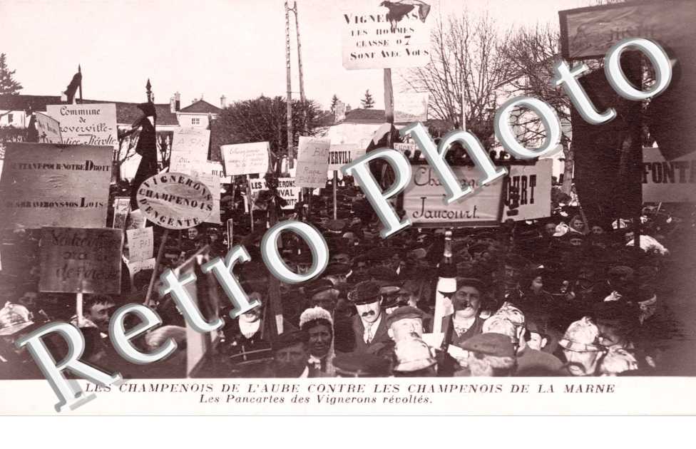 Les Champenois de l'Aube contre les Champenois de la Marne Les pancartes de vignerons revoltes