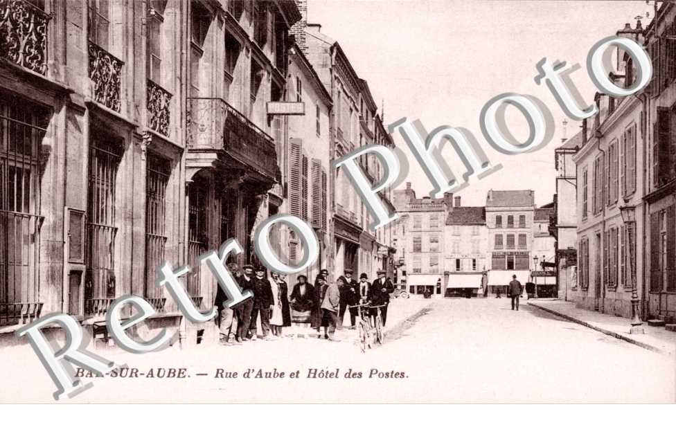 Rue d'Aube et hotel des postes