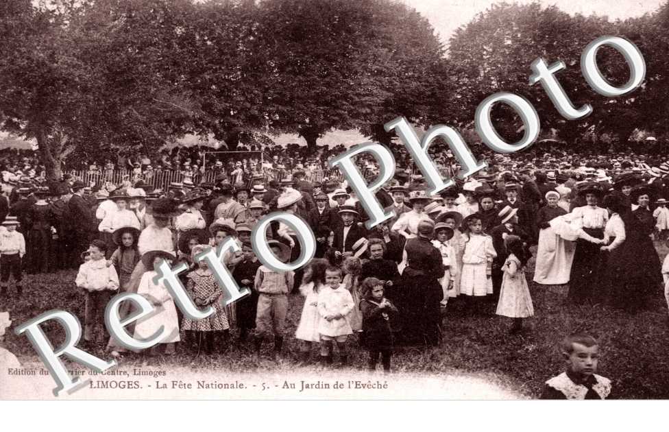 La fête nationale. Au jardin de l&#039;Evêché