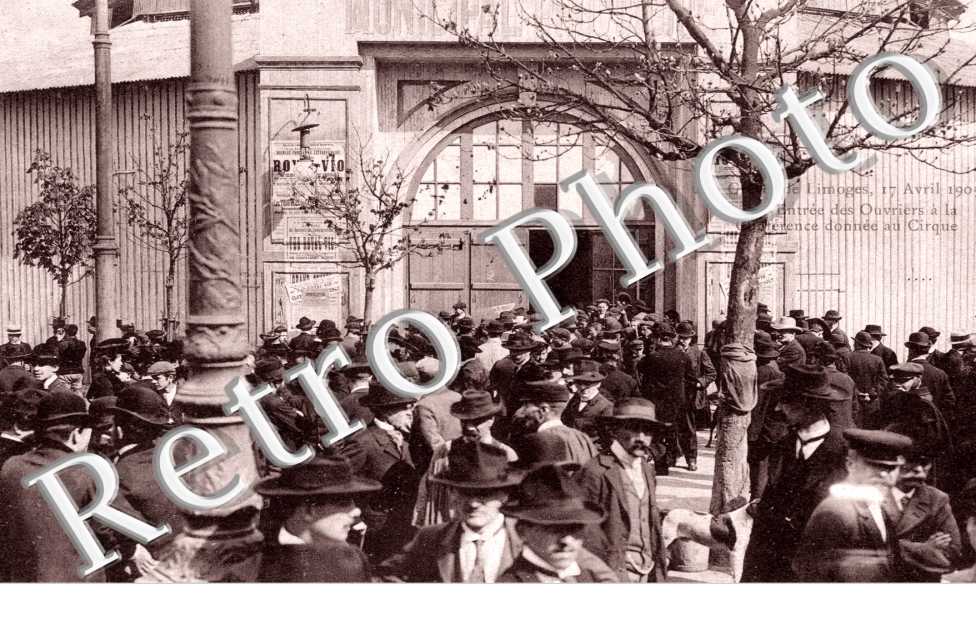 Greves de Limoges 17 avril 1905  Entree des ouvriers a la conference donnee au cirque