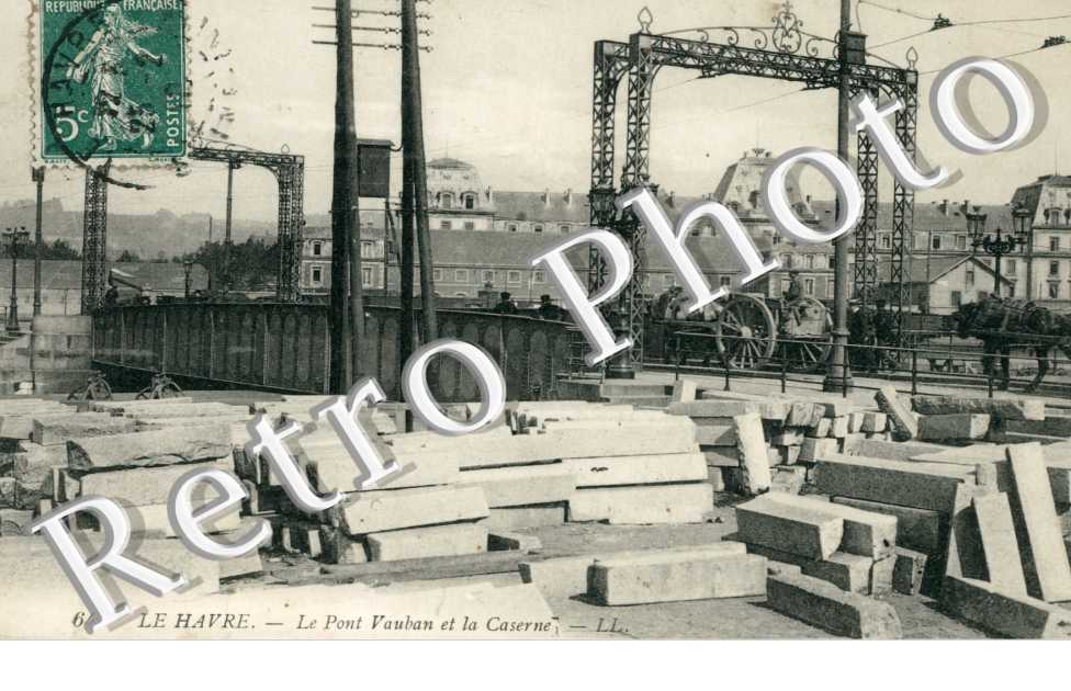 Le Pont Vauban et la Caserne