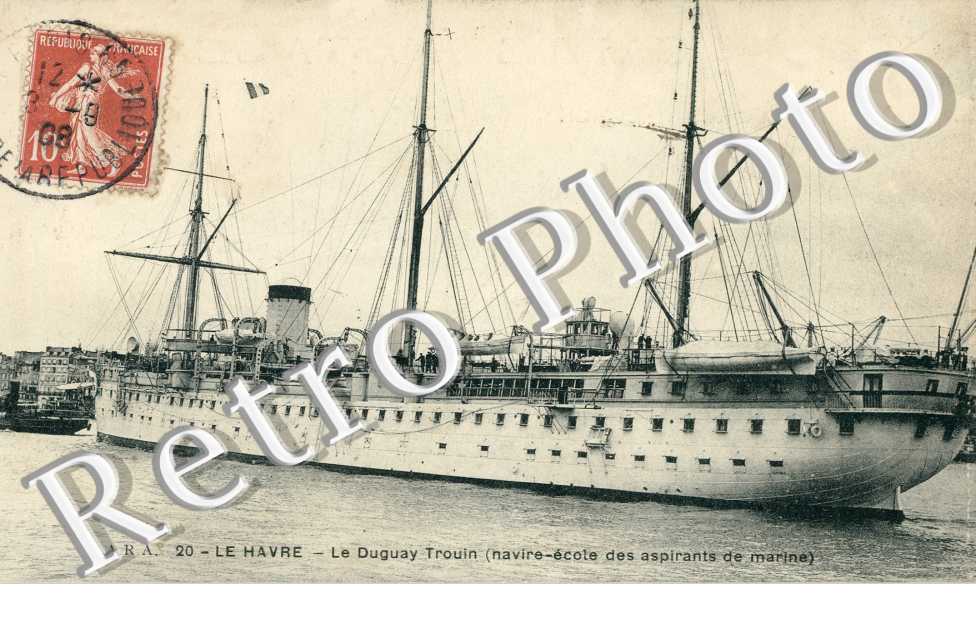 Navire école des aspirants de la Marine : le Dugay Trouin (bateau)