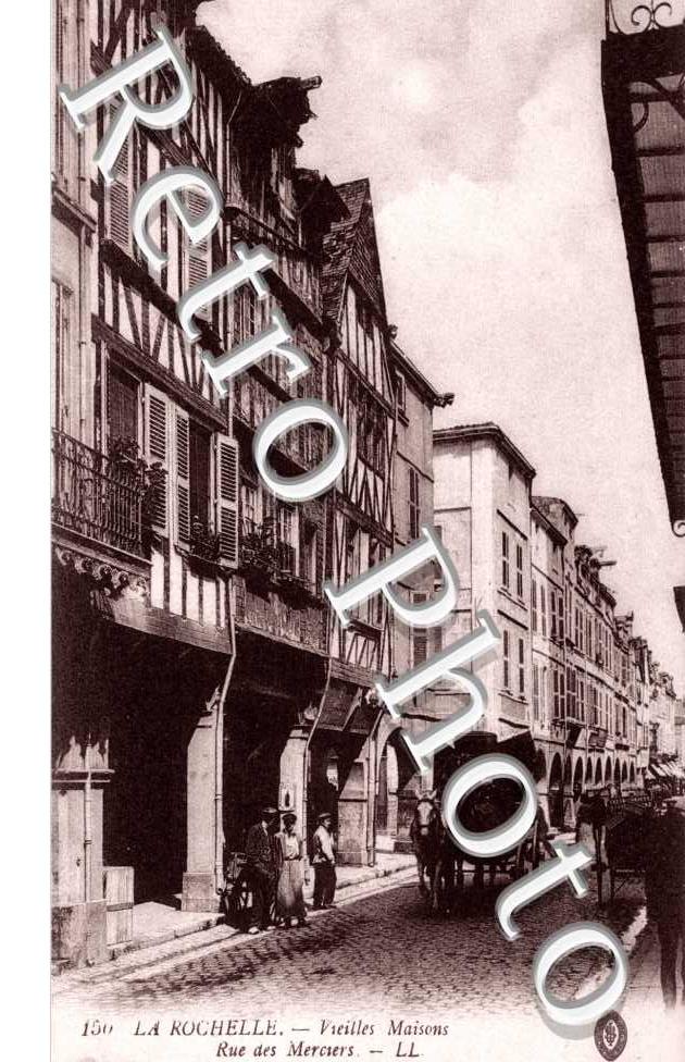 Vieilles maisons rue des Merciers