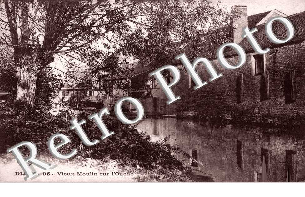 Vieux moulin sur l&#039;Ouche