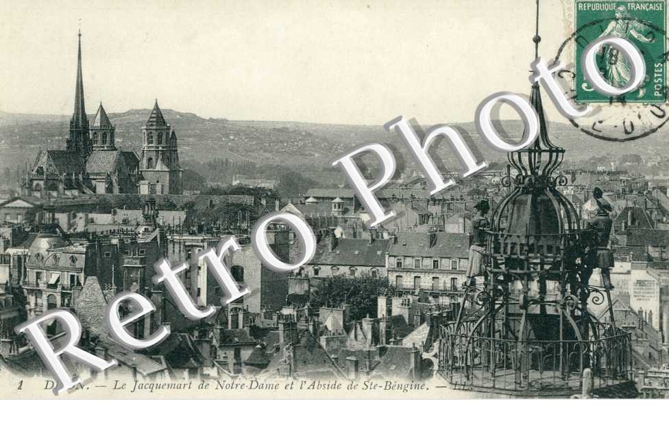 Le Jacquemart de Notre Dame et l&#039;Abside de Sainte Bengine