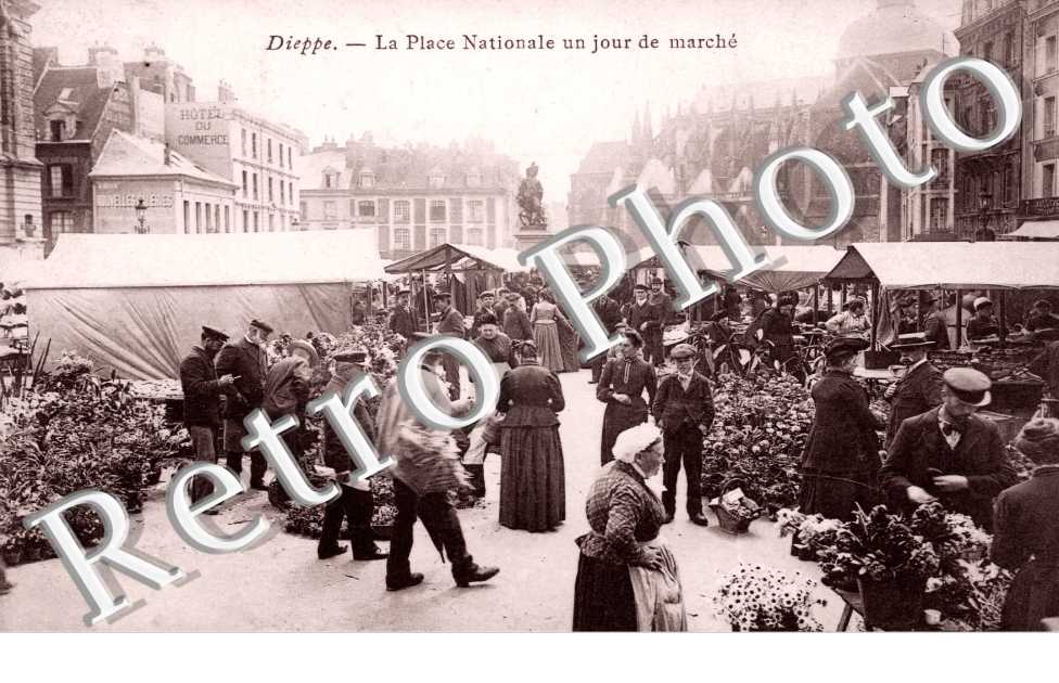 la place nationale un jour de marche