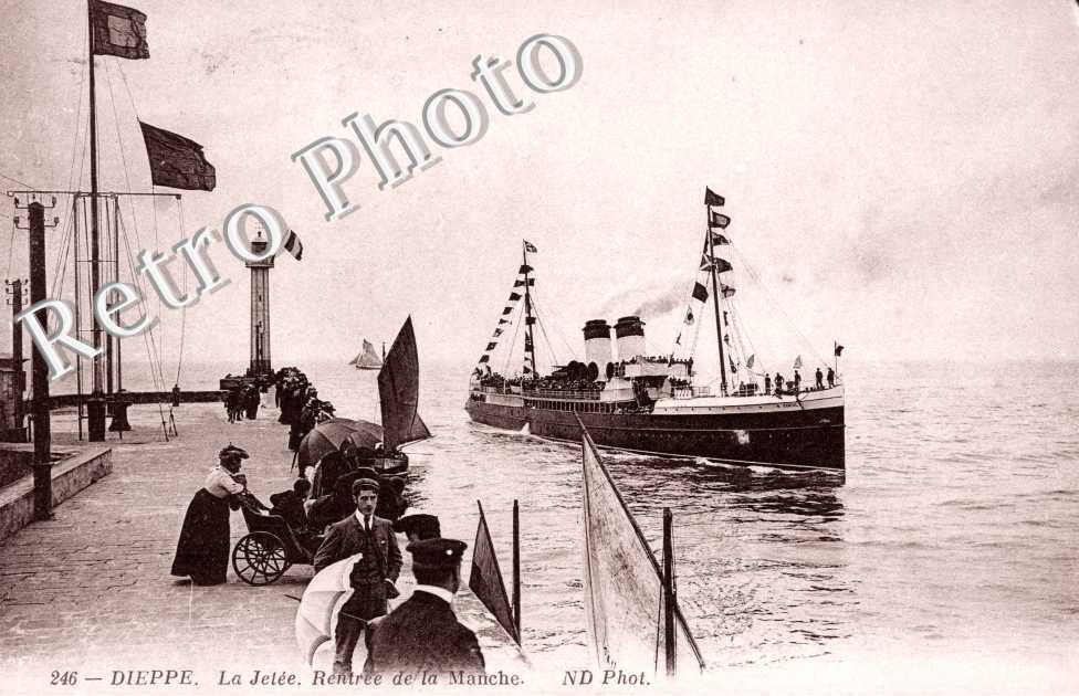 La Jetee, rentree de la Manche