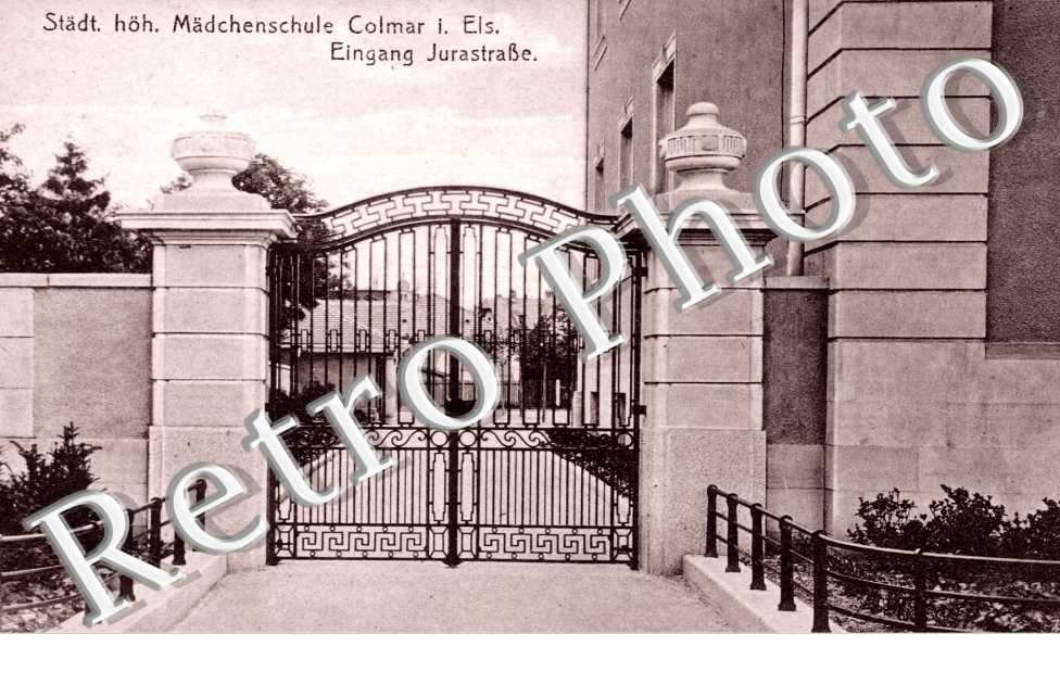 Stadt. hoh. Madchenschule