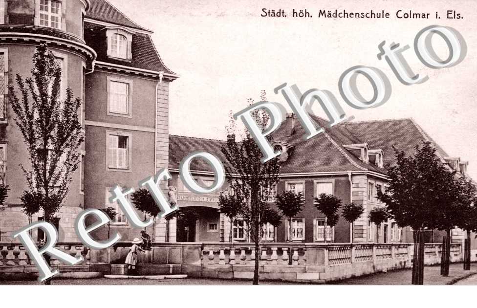 Stadt. hoh. Madchenschule