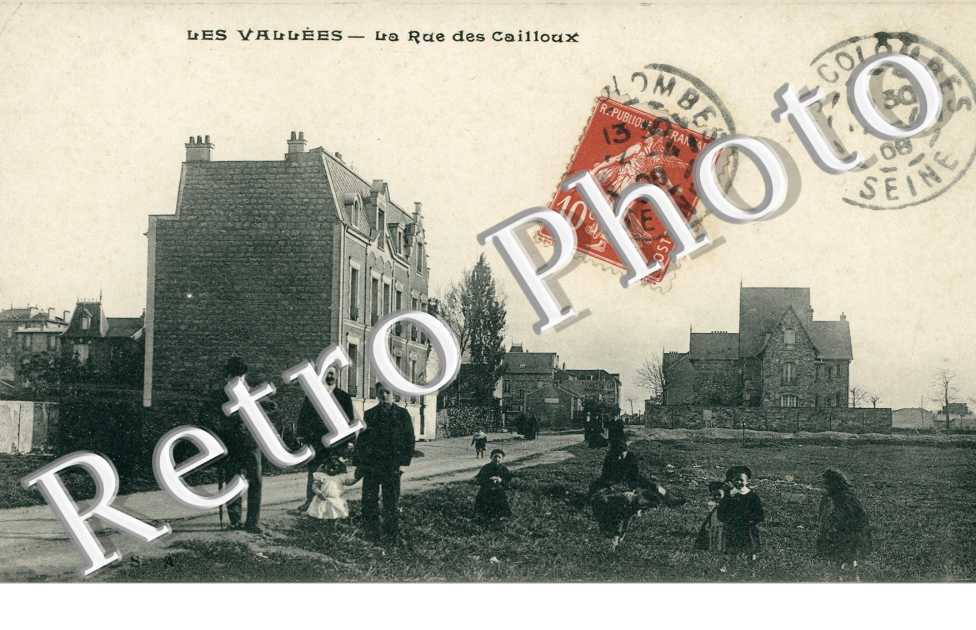 Les Vallees, Rue des Cailloux
