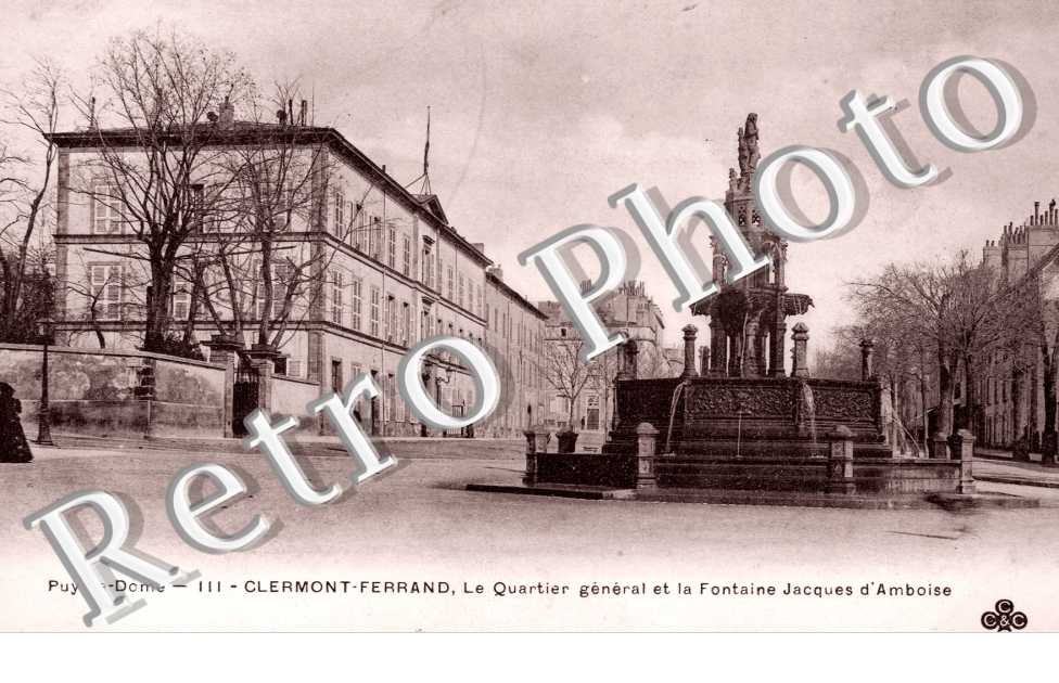 le quartier general et la Fontaine Jacques d'Amboise