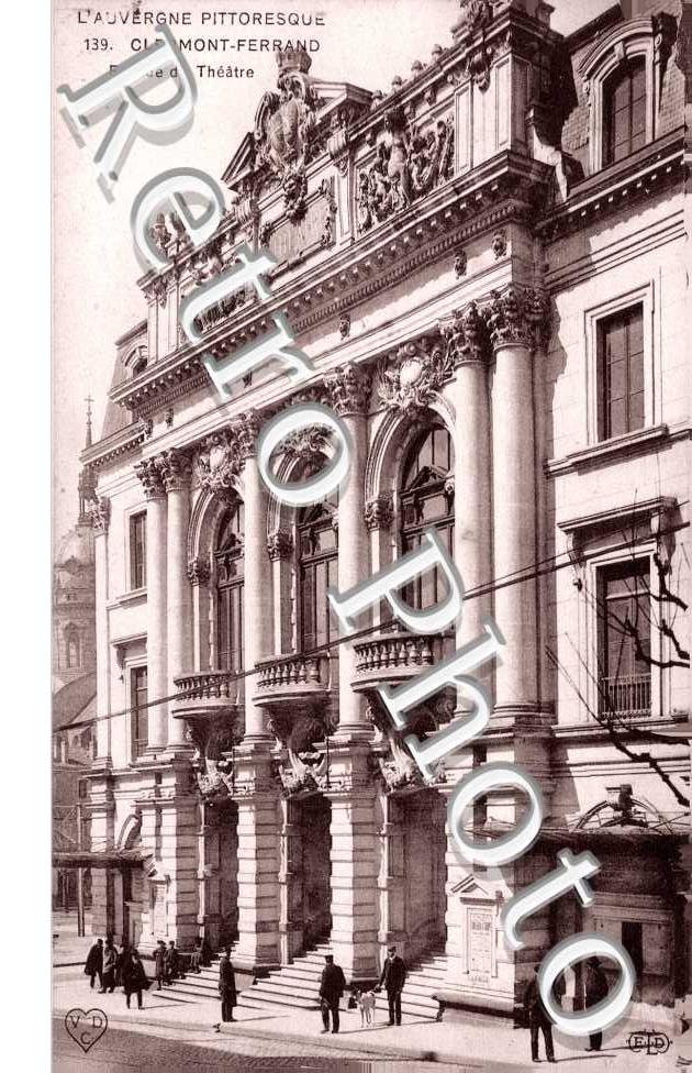 Facade du Theatre