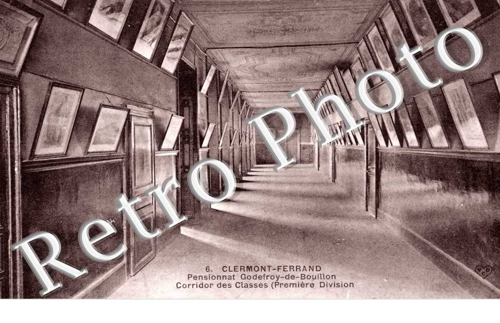 pensionnat Godefroy de Bouillon - Corridor des Classes