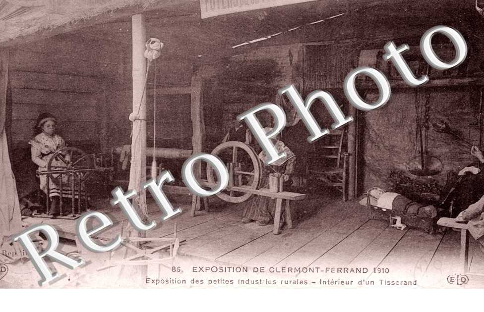 Exposition 1910 Interieur d'un tisserand