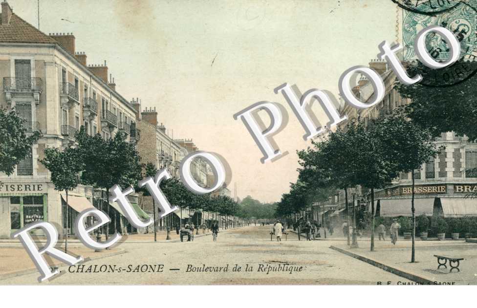 Boulevard de la Republique
