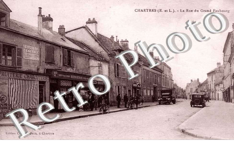 LA RUE DU GRAND FAUBOURG