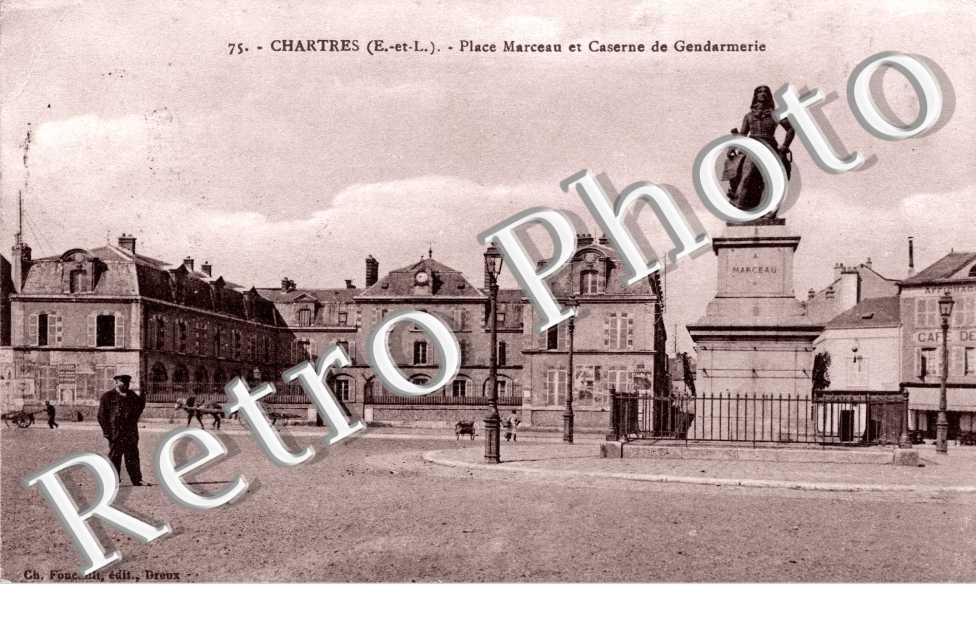 Place marceau et gendarmerie