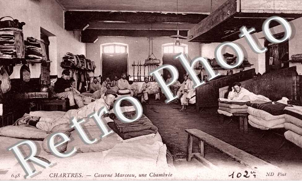 caserne marceau , une Chambree