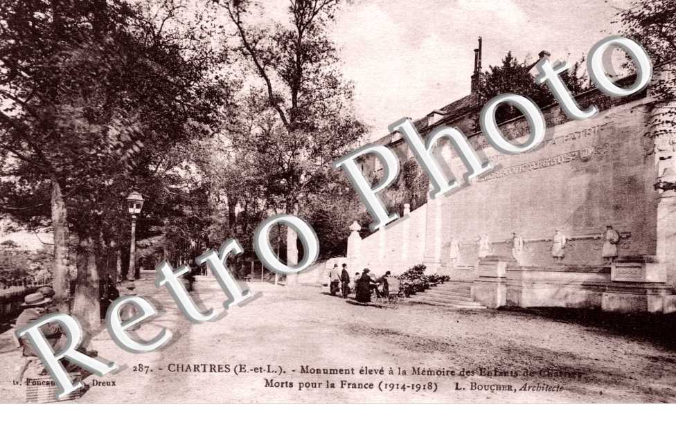 Monument eleve a la memoire des enfants de