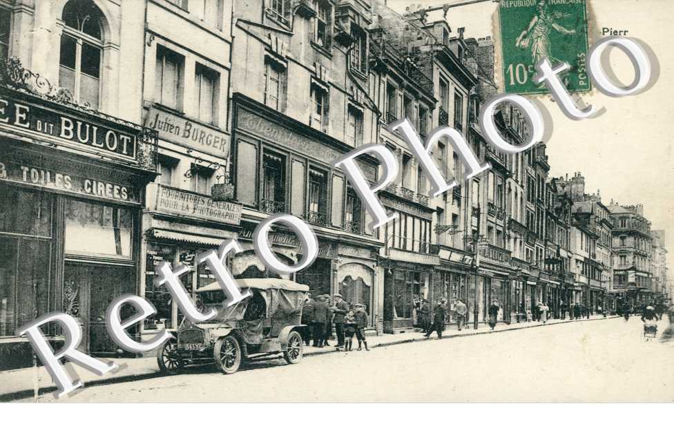 la Rue Saint-Pierre