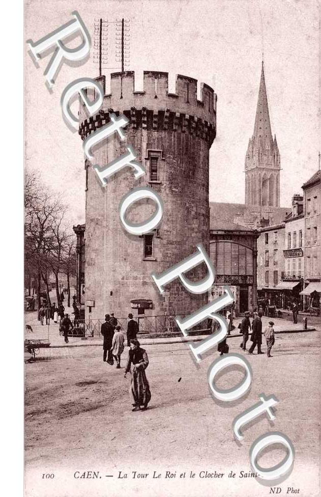 Tour et Le Roi et le Clocher de Saint Pierre