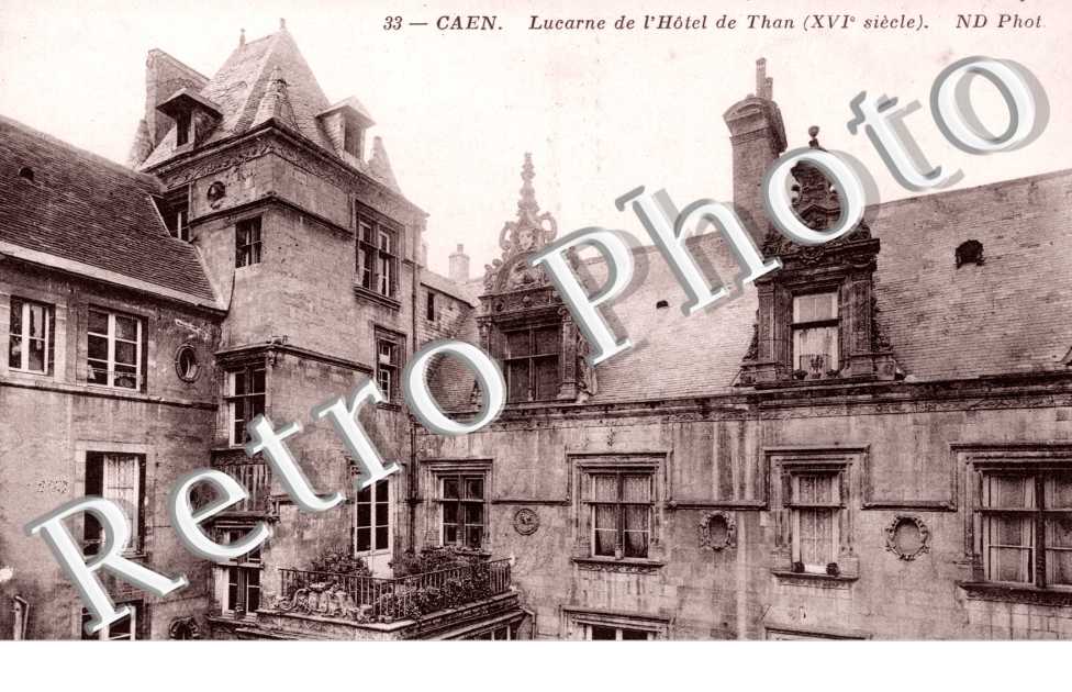 Lucarne de l&#039;Hotel de Than
