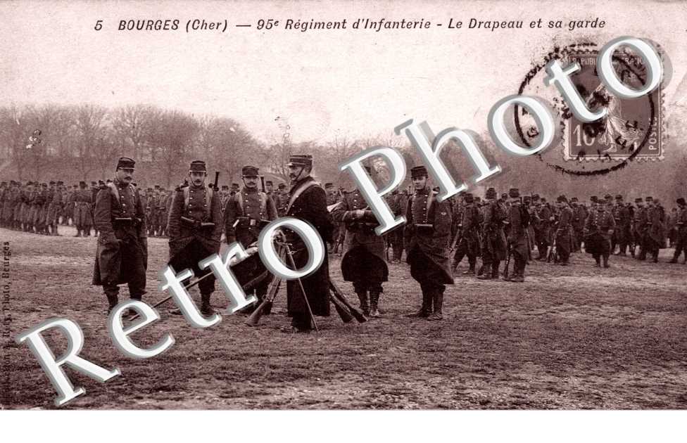 95eme regiment d&#039;infanterie - le drapeau et sa garde