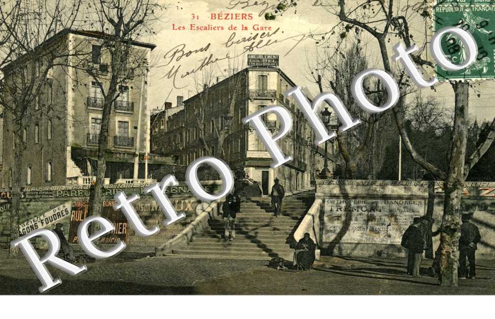 la gare Les escaliers