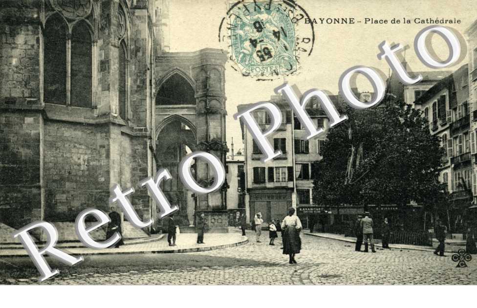 Place de la Cathedrale