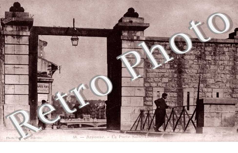 la porte Saint Leon