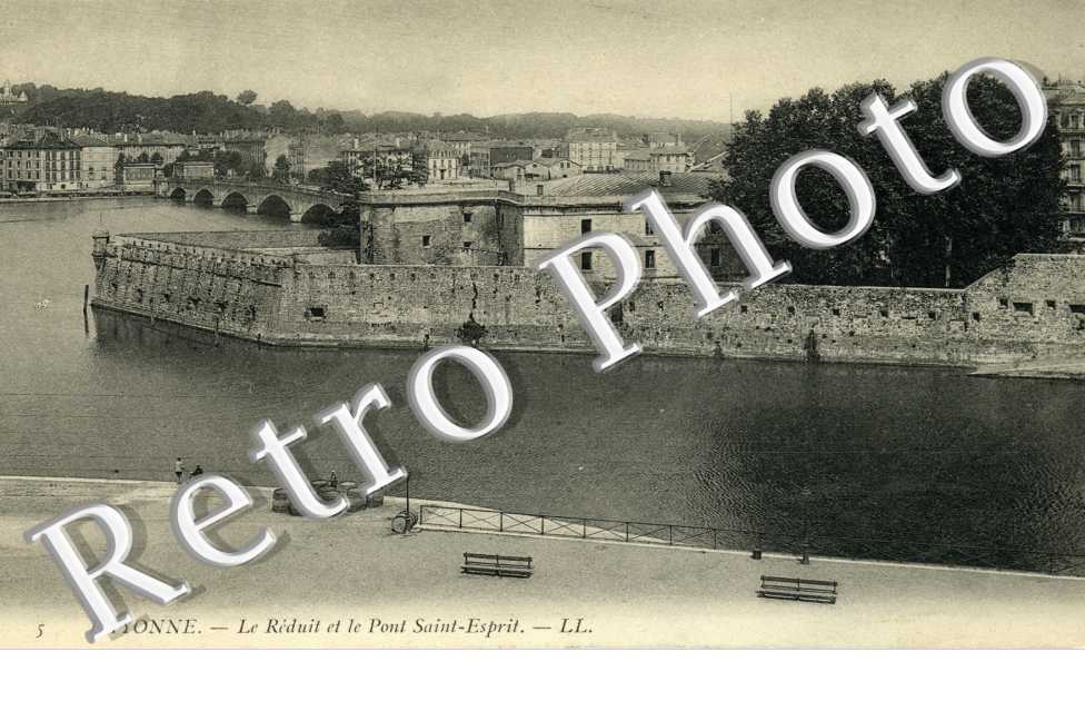 le Reduit et le Pont Saint Esprit